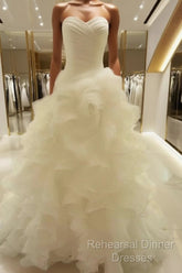Ball-Gown Sweetheart Ruffles Court Train Organza Wedding Dress